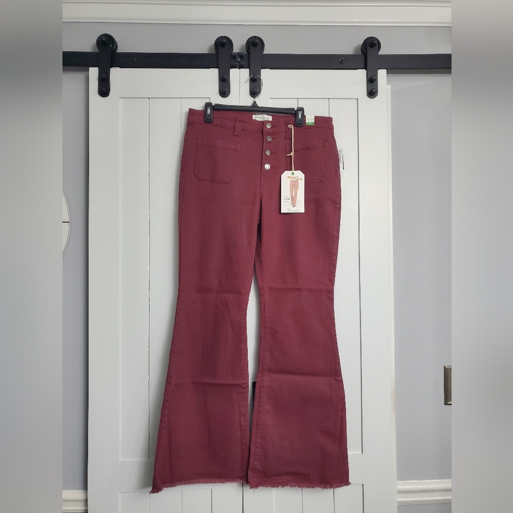 Celebrity Pink Juniors' Frayed-Hem Flare Jeans. NEW!